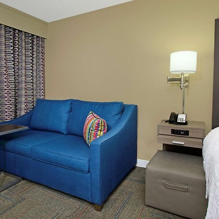 Hampton Inn Madison Buitenkant foto