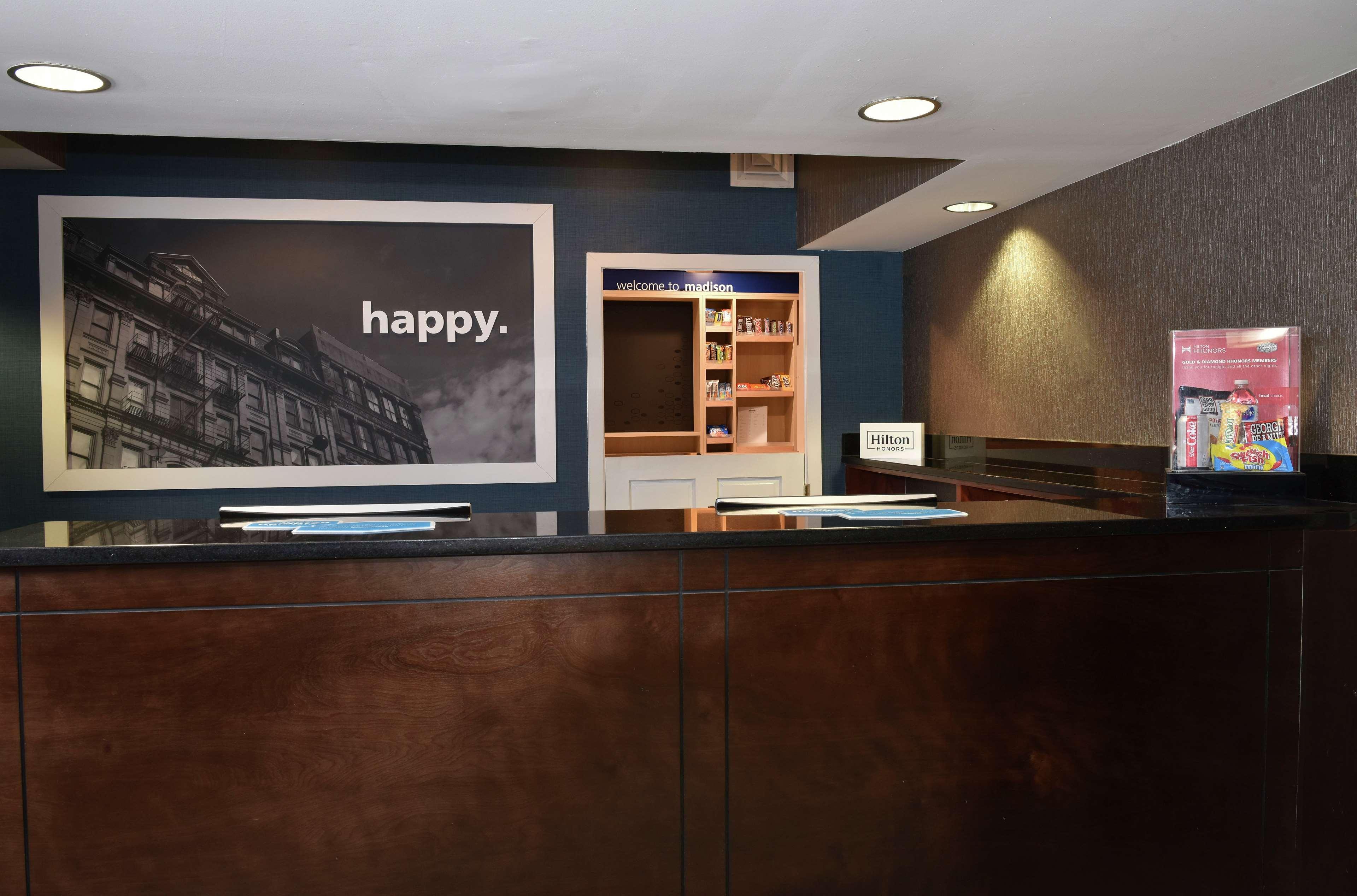 Hampton Inn Madison Buitenkant foto