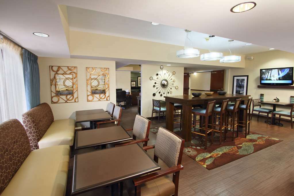 Hampton Inn Madison Interieur foto